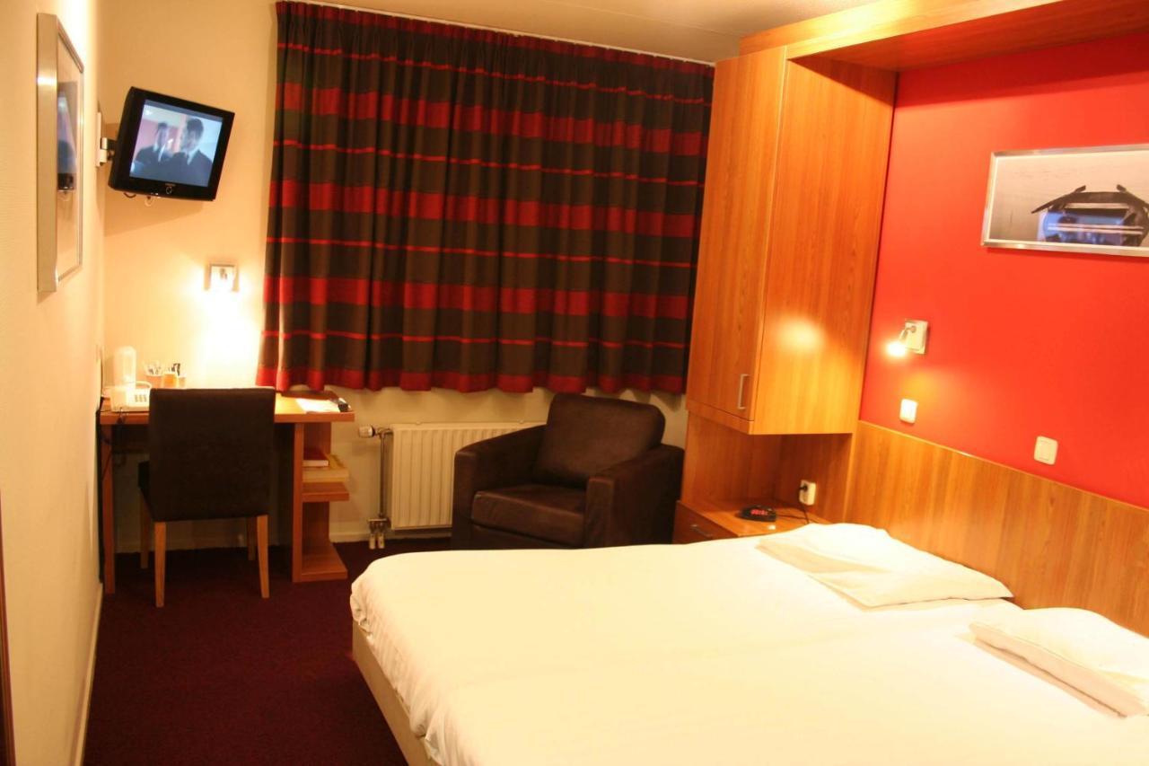 Hotel Parkzicht Veendam Zimmer foto